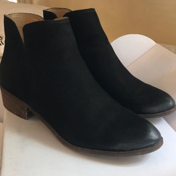 Splendid Hamptyn distressed suede booties black 9 - Picture 2 of 4